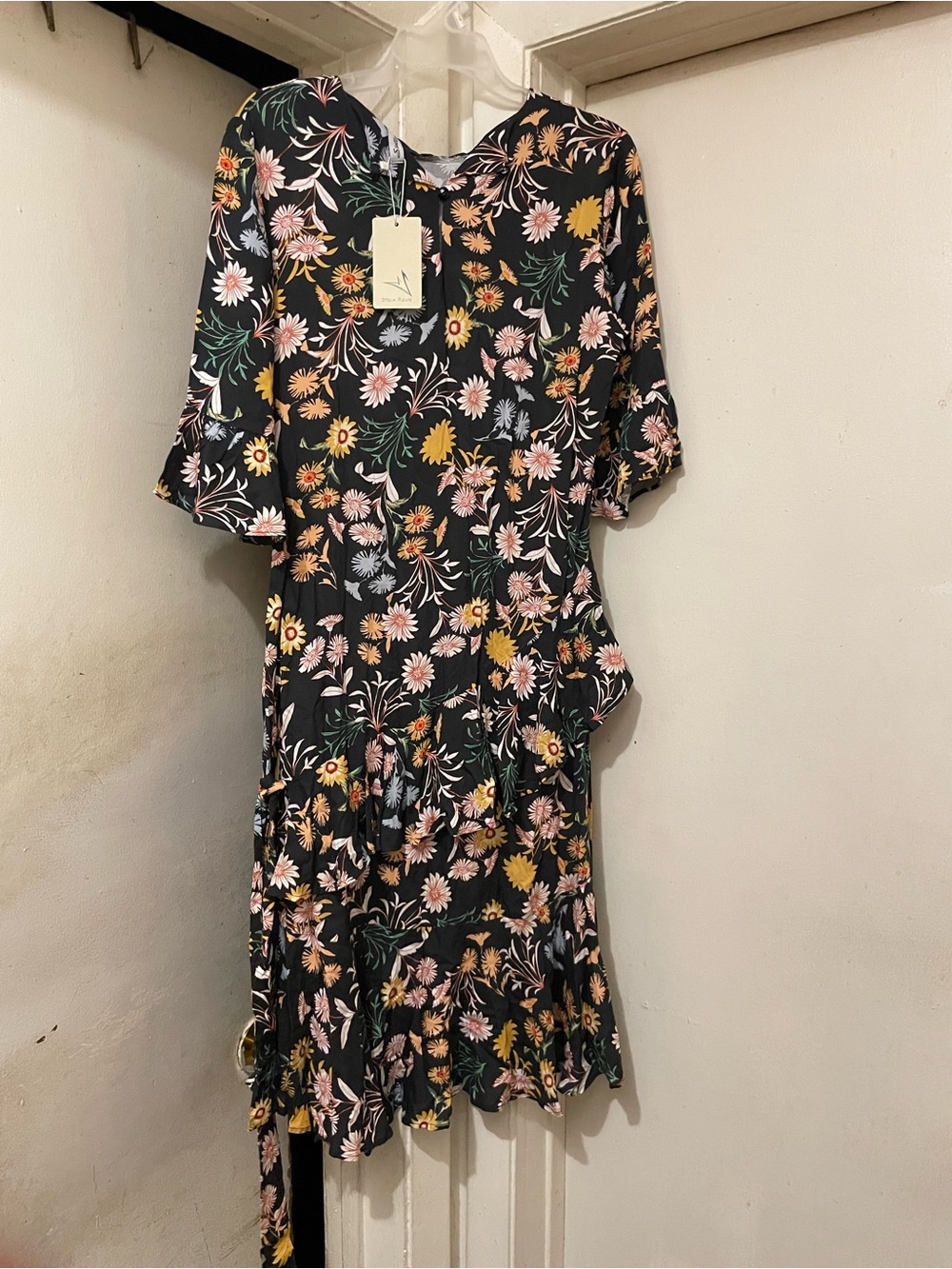 Stella Parker Women’s Black Floral Tiered Midi Dress Size XS